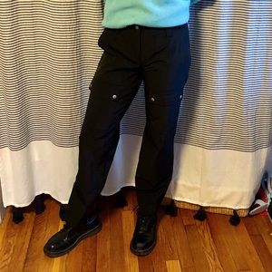 DKNY Black Cargo Pants Front & Black Pockets Sz 8